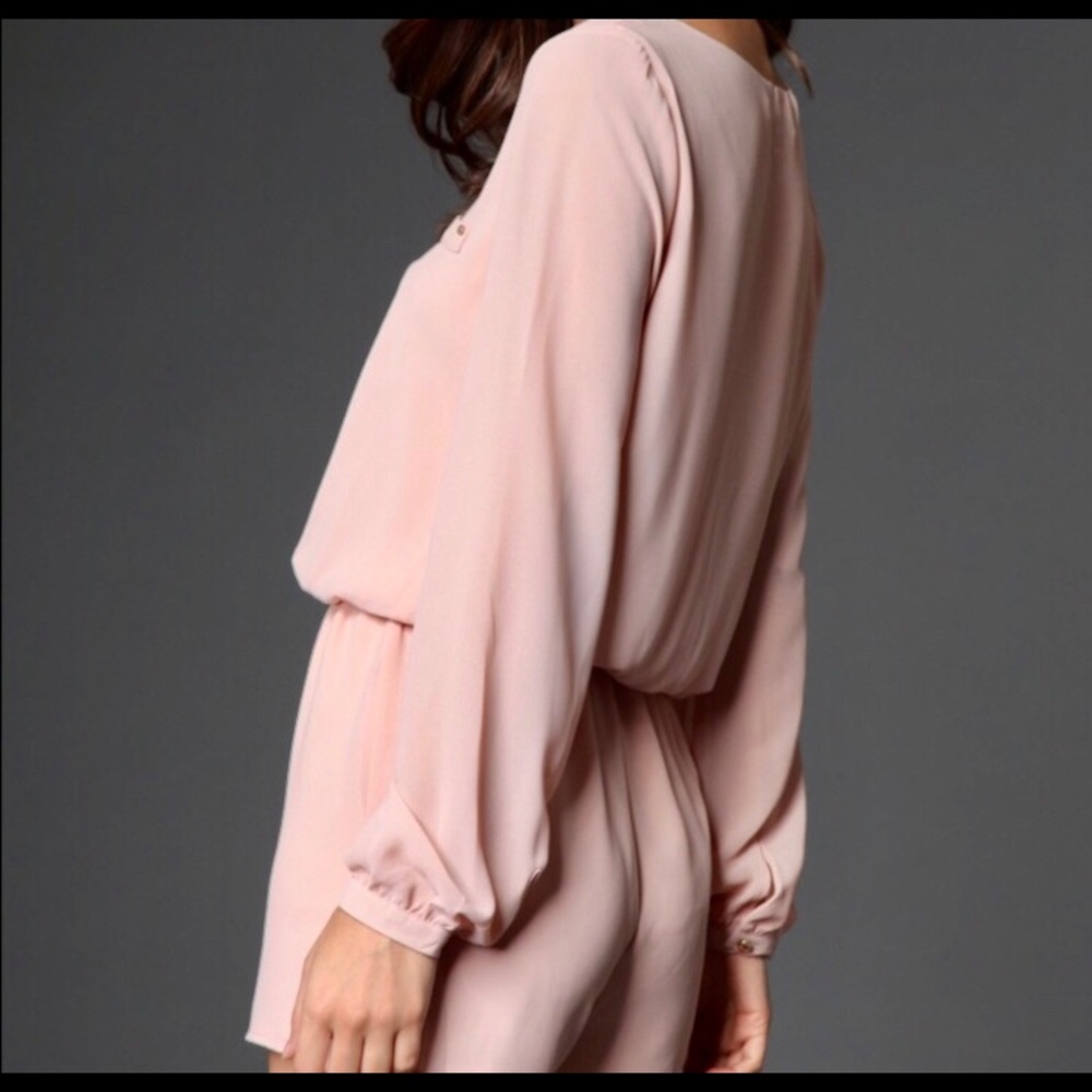 Cross Over Elastic Waist Romper - Picture 3 of 3